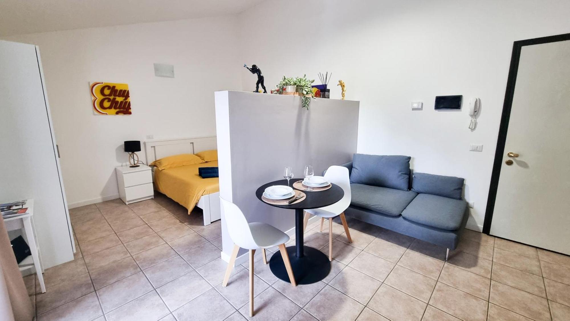 La Suite Dell'Artista Swimming Pool And Air Conditioning Stresa Exterior photo
